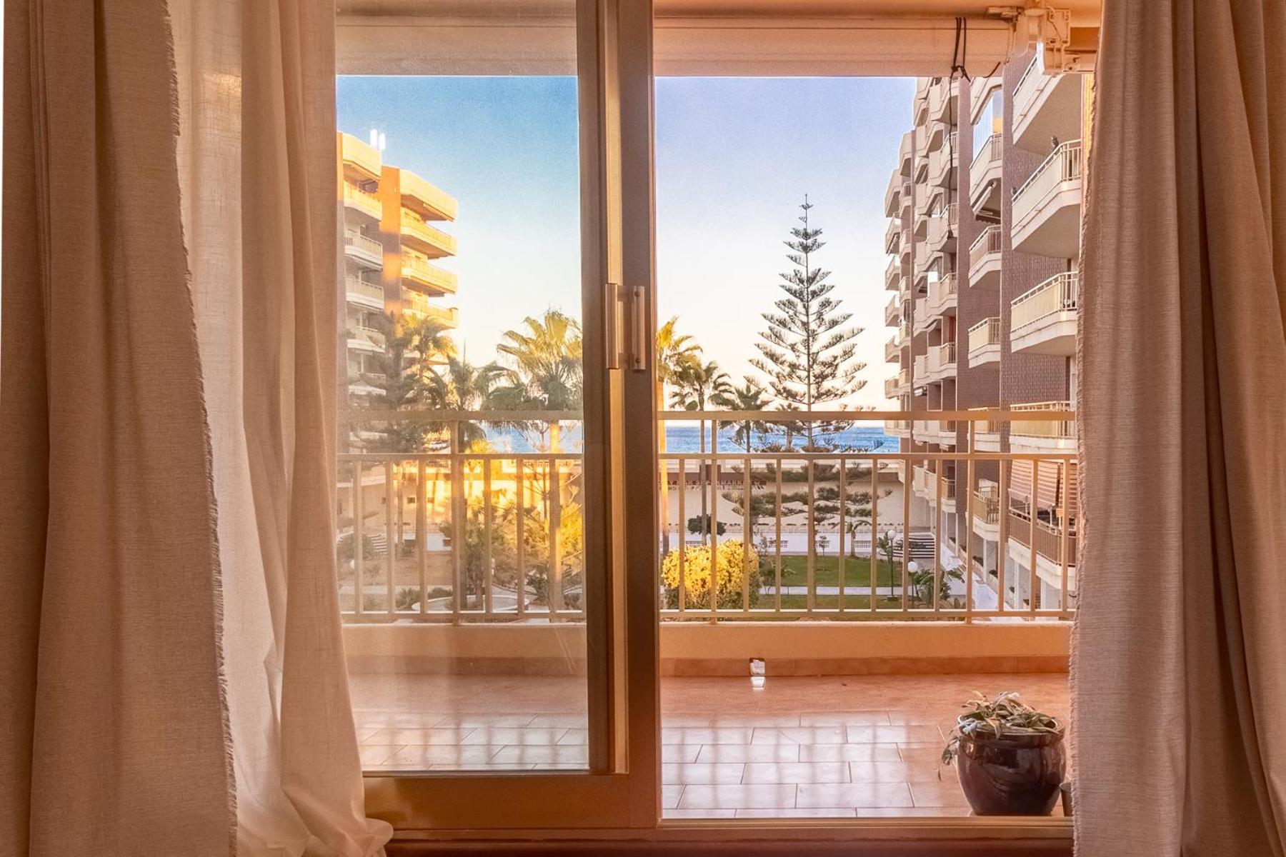 Apartamento Sofia Fuengirola Vistas Al Mar Atardeceres Magicos Bagian luar foto